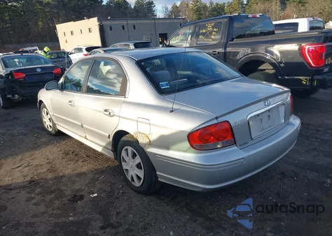 2004 Hyundai Sonata z USA, uszkodzony, nr VIN KMHWF25S84A093134